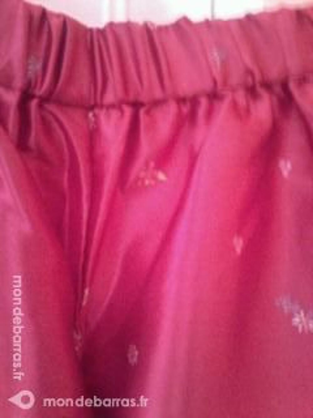 PYJAMA PANTALON NEUF T42/44 Vêtements