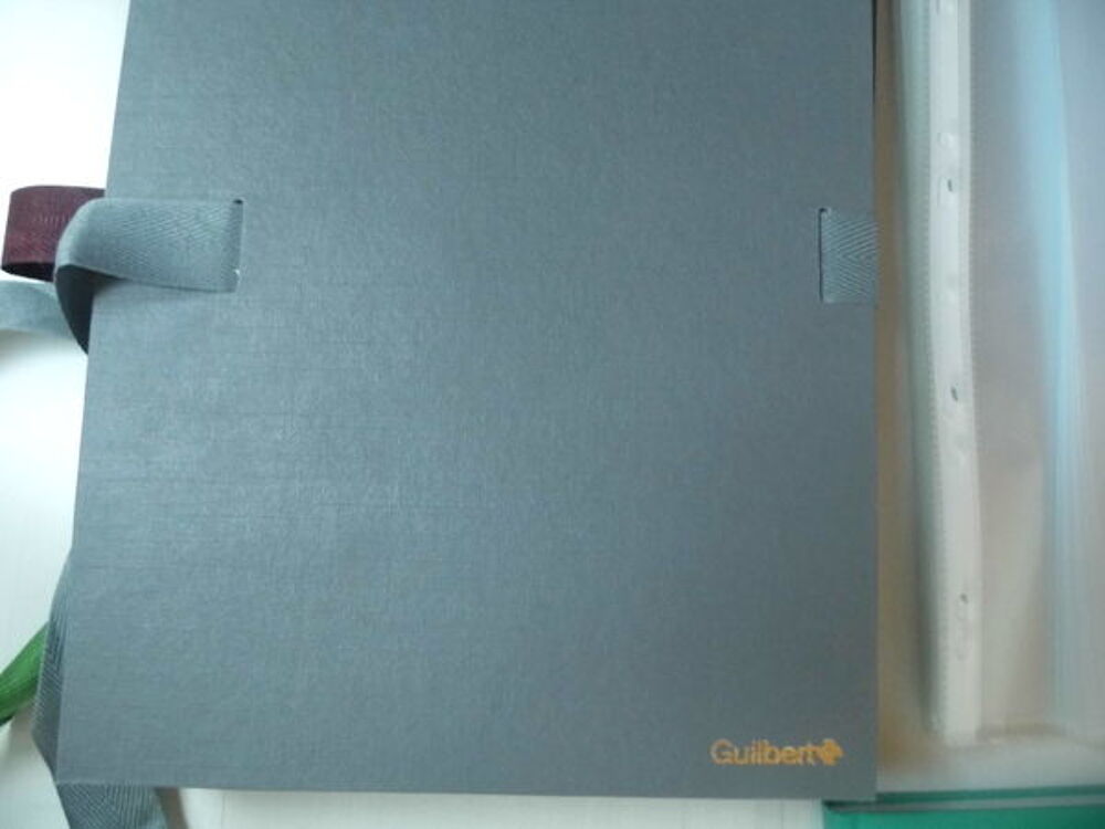 Papeteries diverses Livres et BD