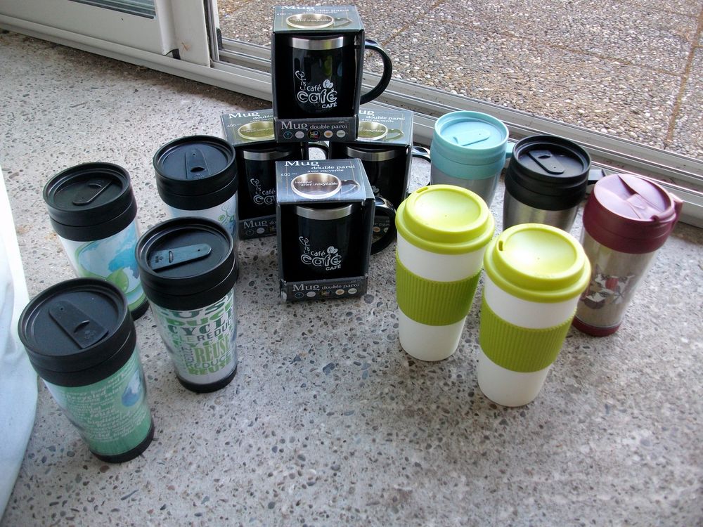 Mugs et Verres Isothermes -Neufs &agrave; 0,50 € pi&egrave;ce Cuisine