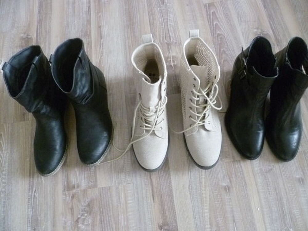 A VENDRE 3 PAIRES DE BOTTINES Chaussures