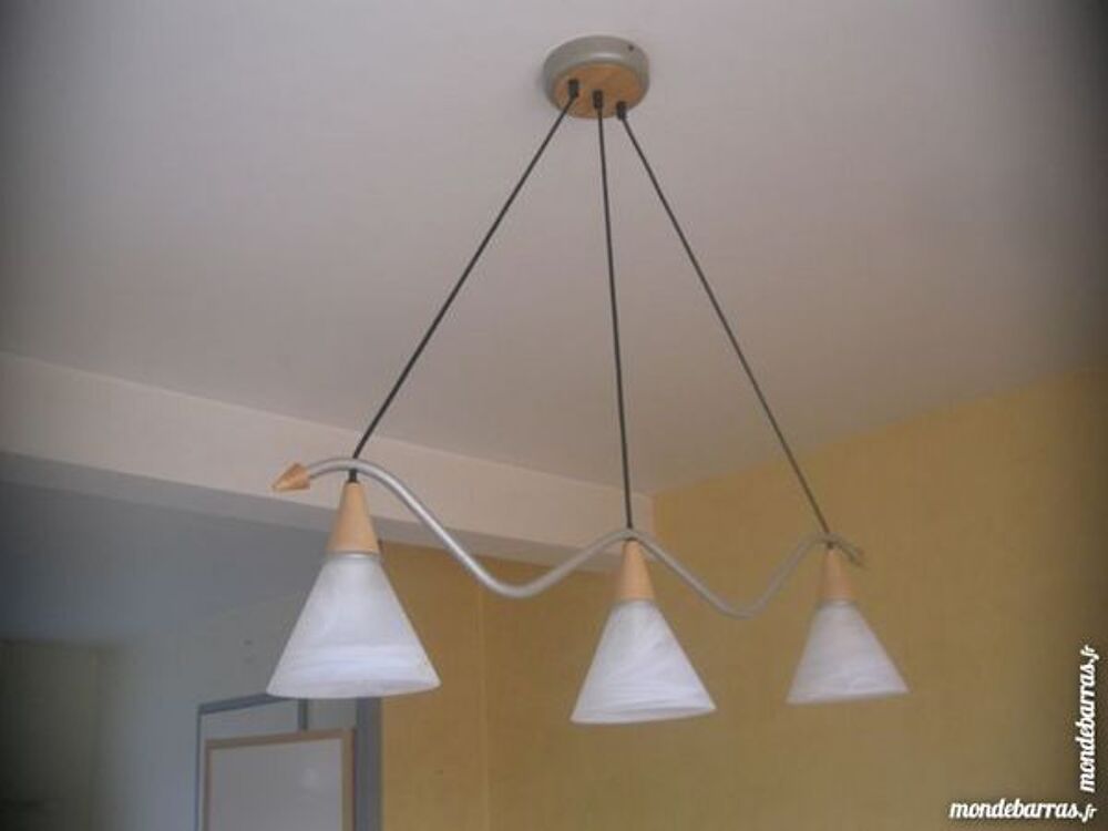 LUSTRE 25 EUROS Décoration