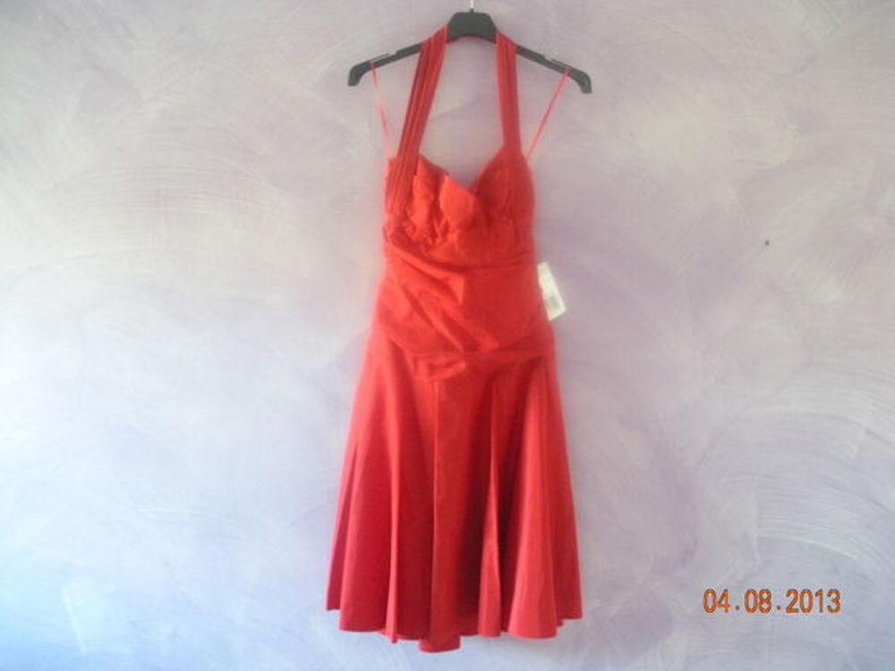 Robes de cocktail taille 38/40 neuves Vêtements