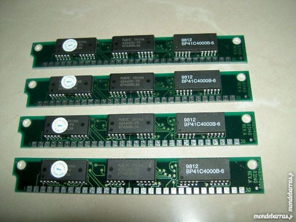 4 barrettes de RAM 30 pins de 1MB. Matériel informatique