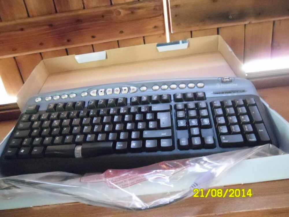 clavier num&eacute;rique firstline Matériel informatique