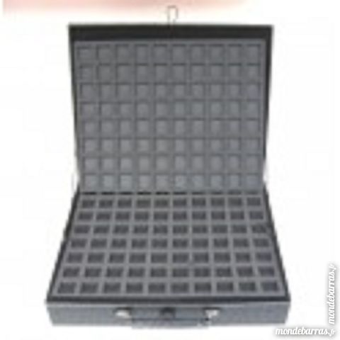 PRESENTOIR MOUSSE POUR 560 CAPSULES DE CHAMPAGNE 45 Bettancourt-la-Ferre (52)