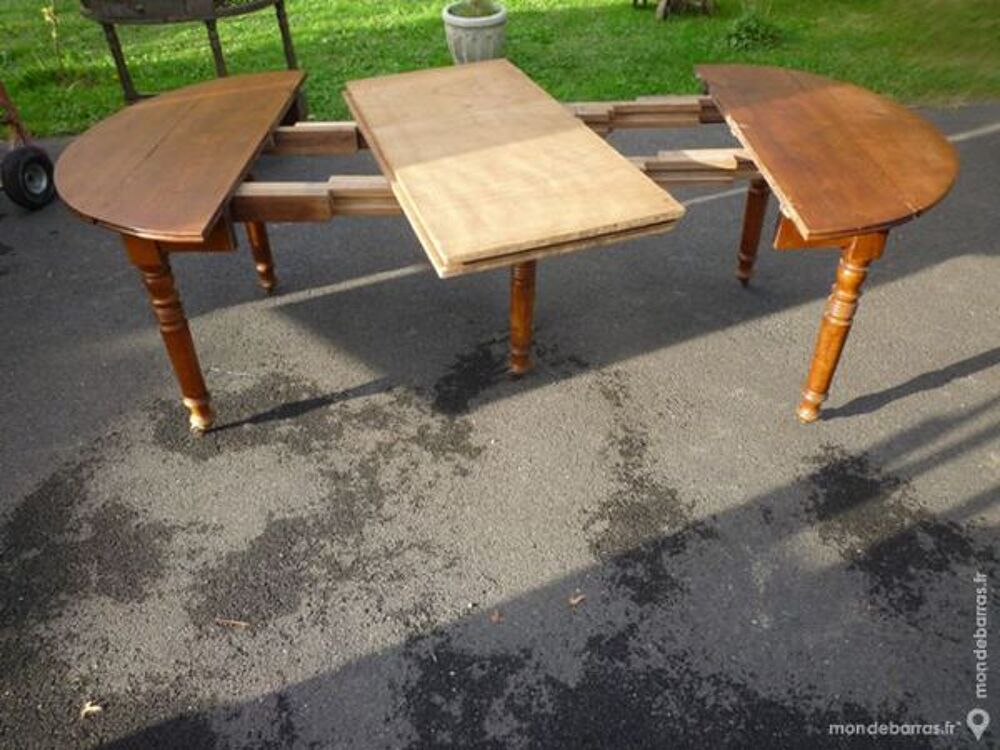 Table &agrave; volets 6 pieds Louis Philippe en Noyer Meubles