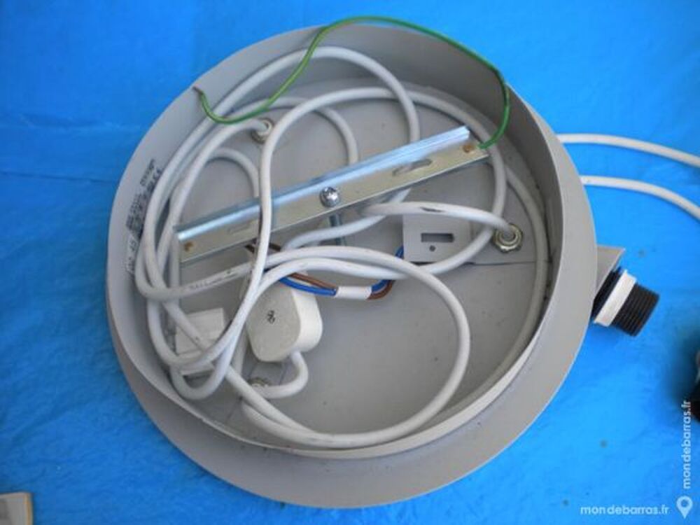PLAFONNIER pour 3 luminaires Décoration