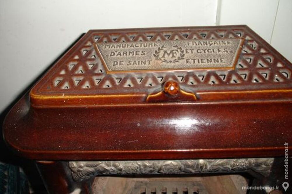 Fourneau fa&iuml;ence Cuisine