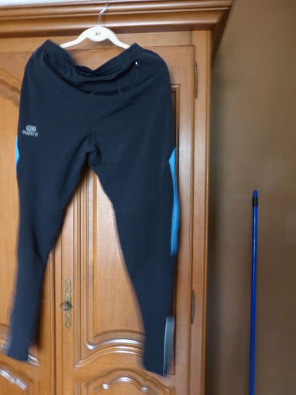 pantalon et veste +CASQUE+GANTS+lunette+JOGINGPOUR VELO Vêtements