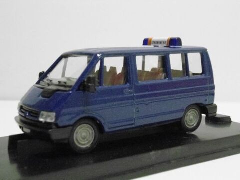 Renault Trafic vitré Gendarmerie VEREM 24 Follainville-Dennemont (78)