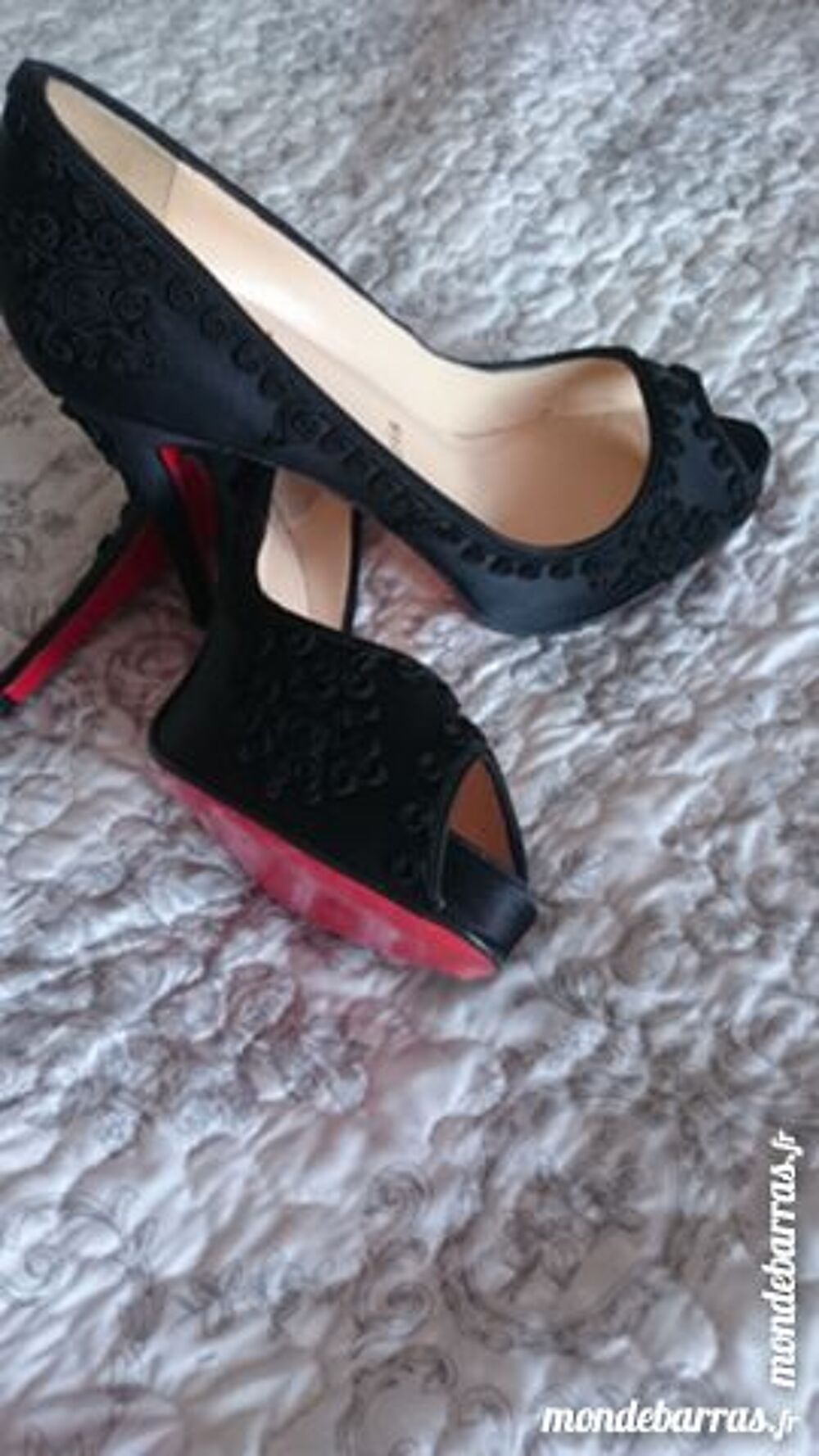 LOUBOUTIN Chaussures