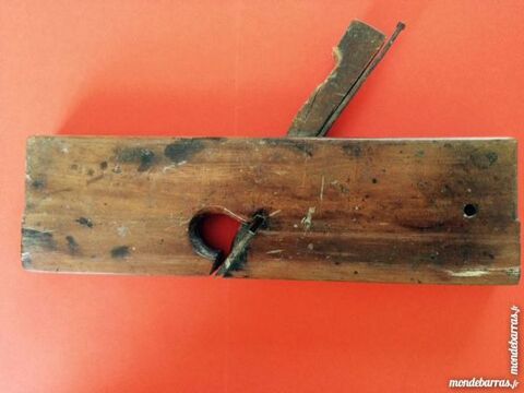 Ancien rabot Guillaume 15 Nice (06)