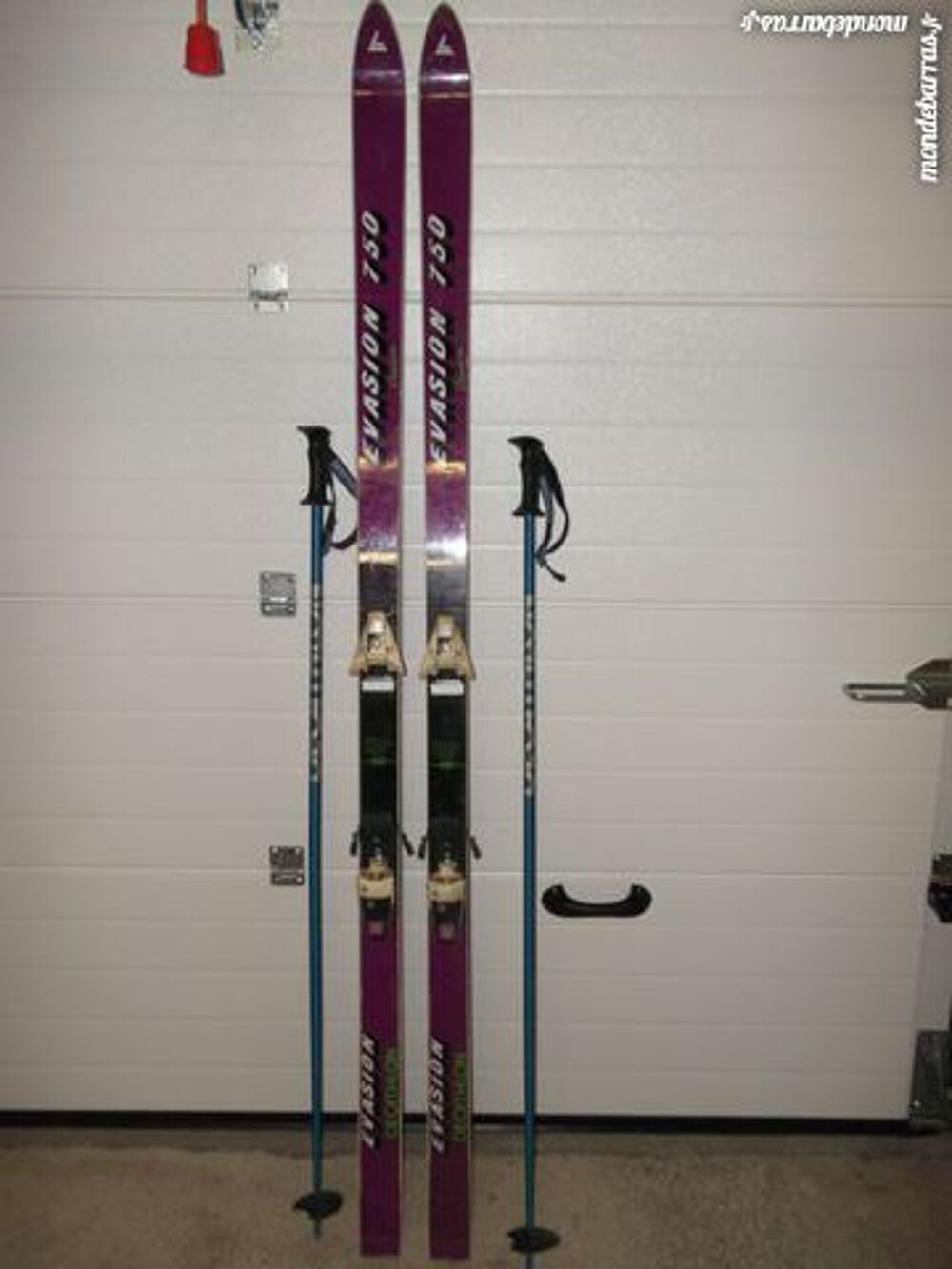 skis vintage Sports