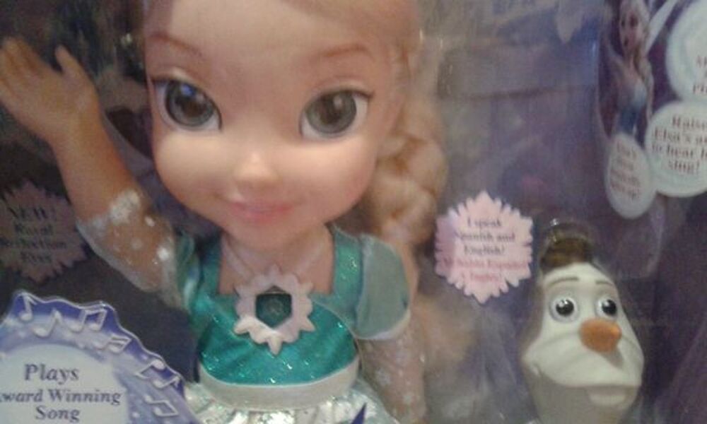 Poup&eacute;e Elsa reine des neige Jeux / jouets