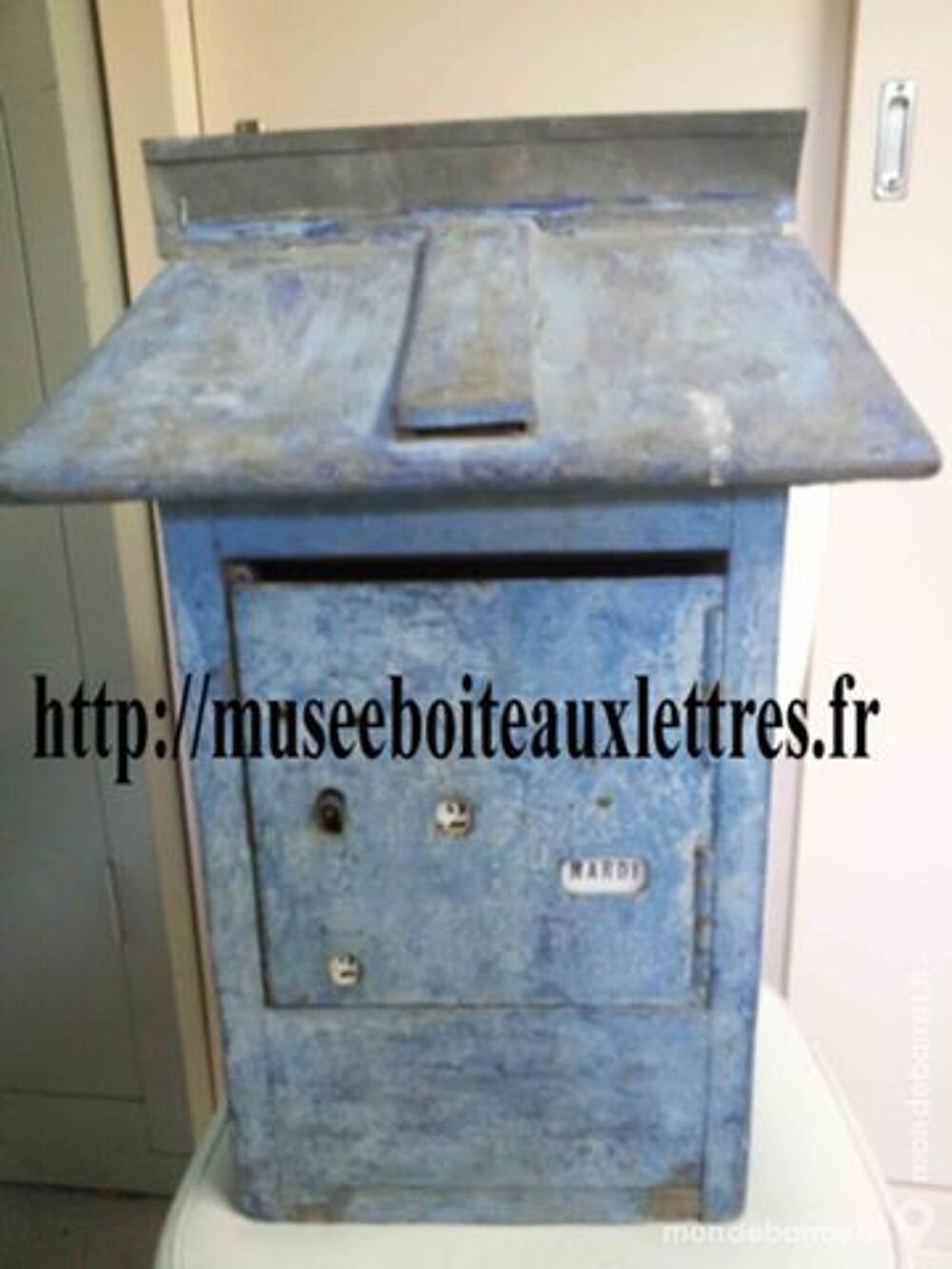 anciennes boites aux lettres ptt facteur 