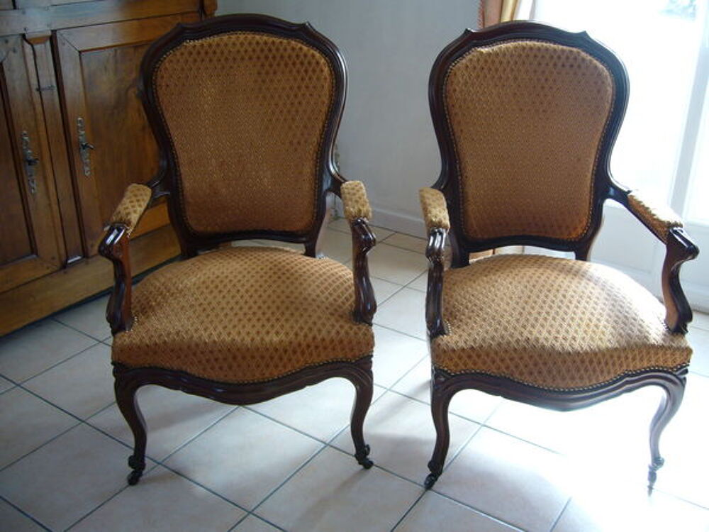 Fauteuils Louis Philippe &eacute;p Napol&eacute;on III en acajou Meubles
