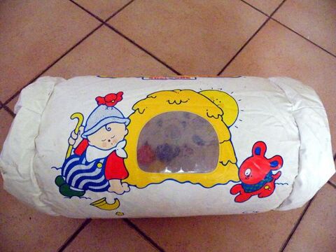 rouleau d'eveil avec des balles 3 Viriat (01)