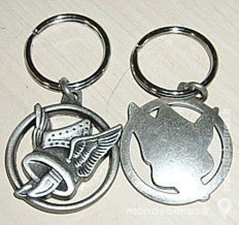 Porte cl&eacute; metal casque Asterix 