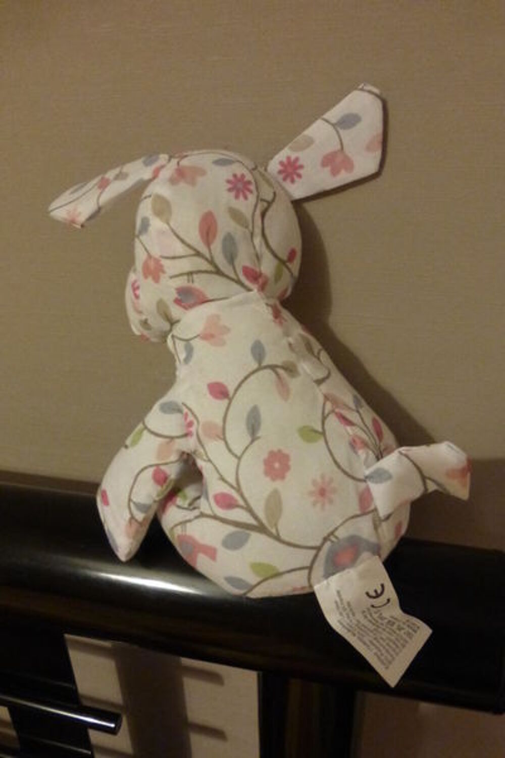 PELUCHE CHIEN ASSIS souple (neuf) Jeux / jouets