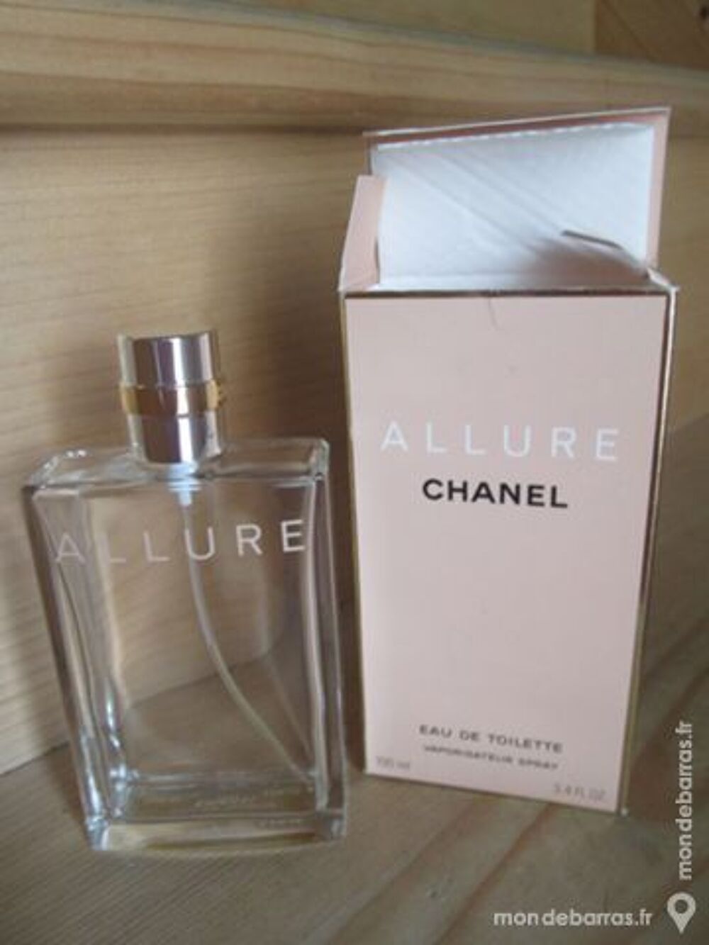 3 Flacons de parfum pour collection &laquo;Chanel&raquo; 