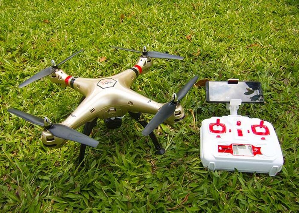 Drone quadricopt&egrave;re de loisir SYMA X8HW Photos/Video/TV