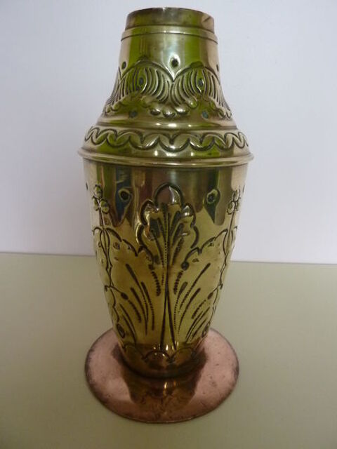 Pieds de lampe en cuivre . 25 Viroflay (78)