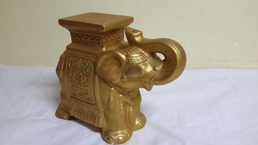 CADEAU ELEPHANT CERAMIQUE Décoration