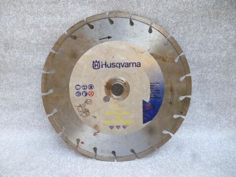 Disque diamant Husqvarna 300 mm 100 Cagnes-sur-Mer (06)