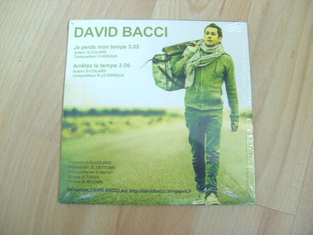 Single de David Bacci "Je perds mon temps" (Neuf) CD et vinyles