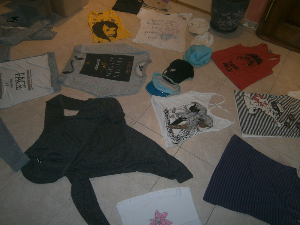 lot 14 ans ou XS Vêtements enfants