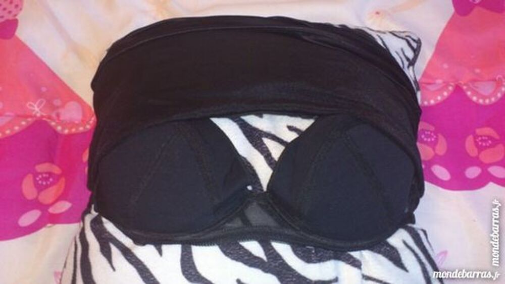 Top effet push up noir satin&eacute; Vêtements