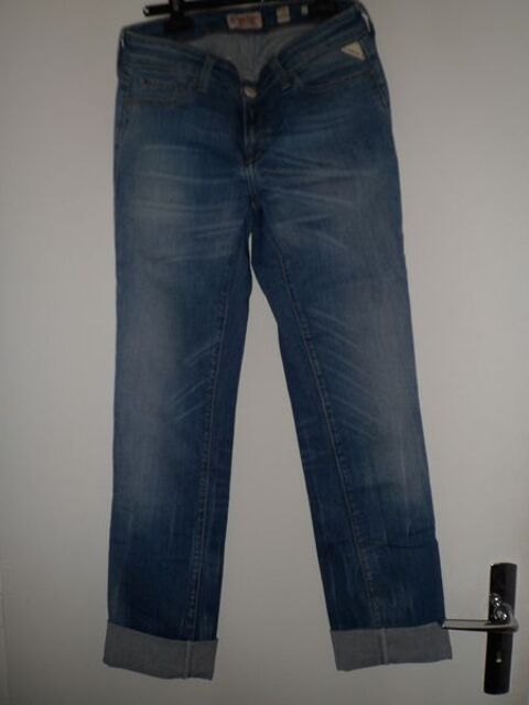 Pantalon Femme Replay neuf, jamais port T 38/40
30 Jacob-Bellecombette (73)