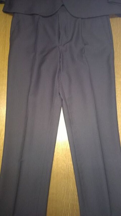 costume 70 Grand-Fougeray (35)