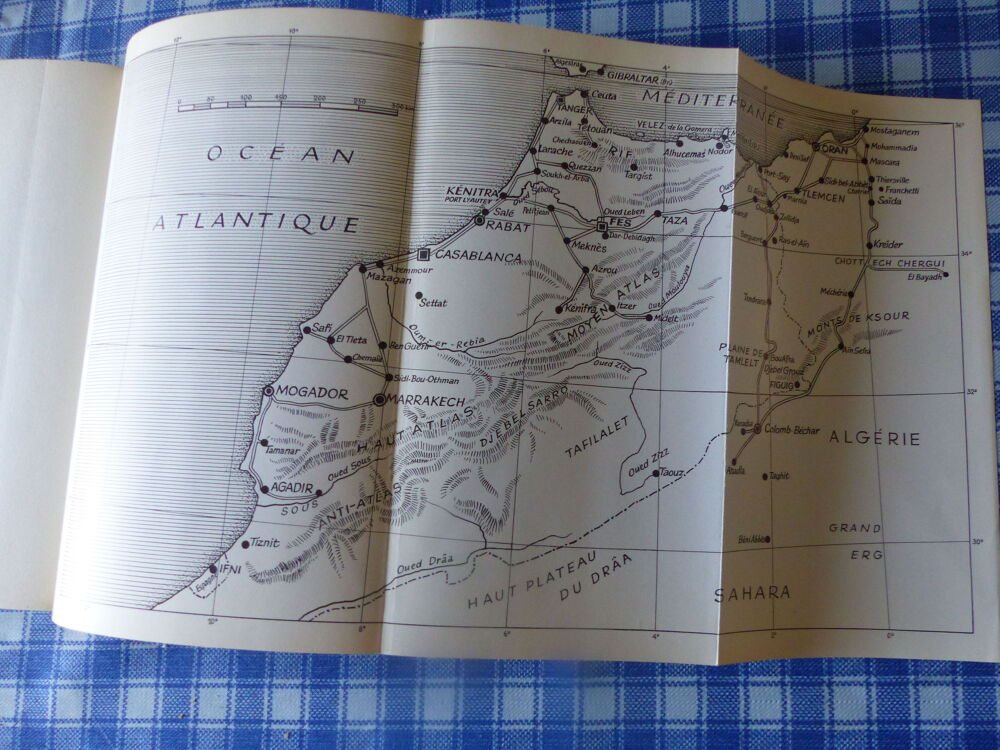 LYAUTEY L'AFRICAIN Livres et BD