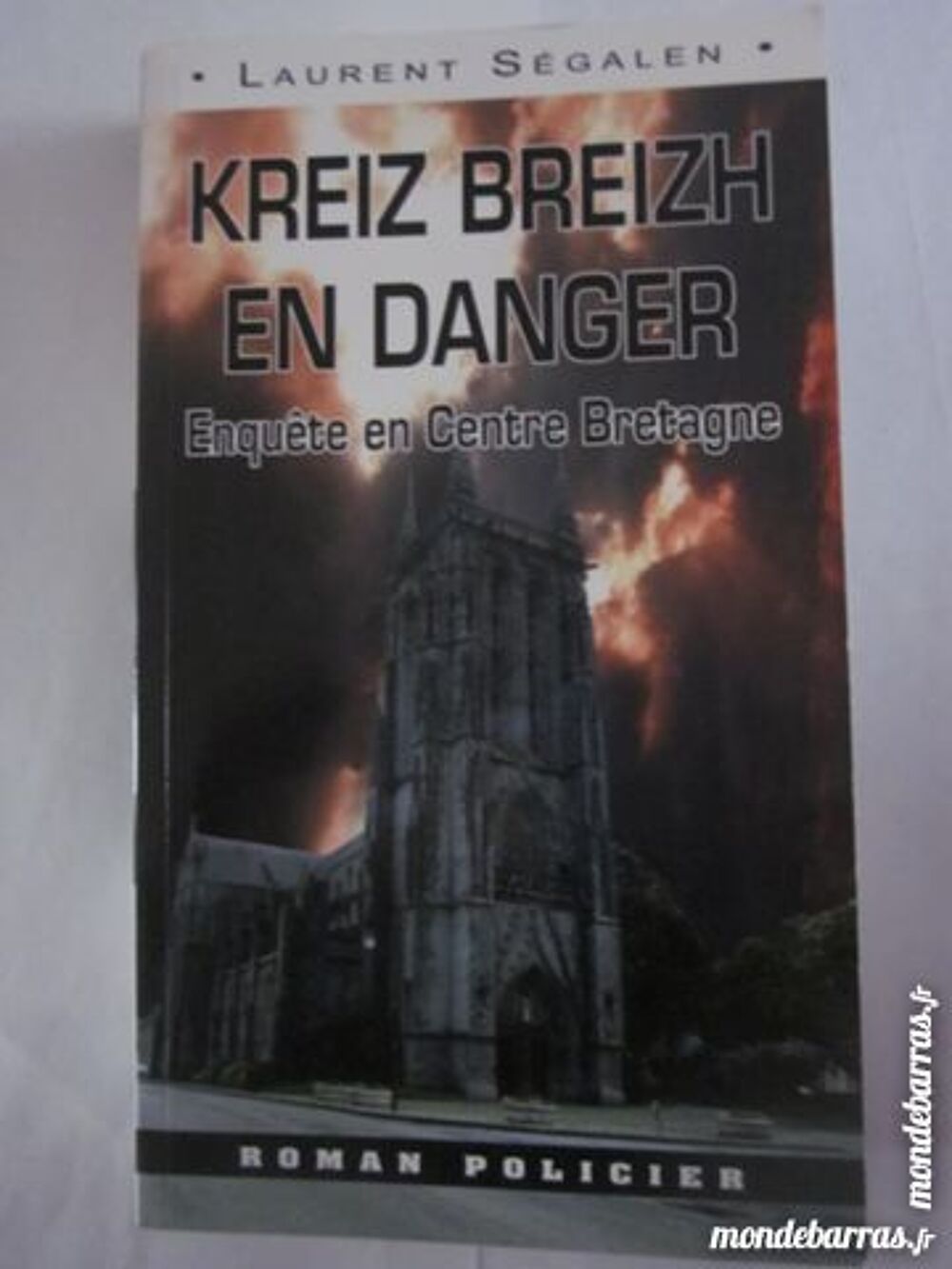 KREIZ BREIZH EN DANGER policier BRETON Livres et BD