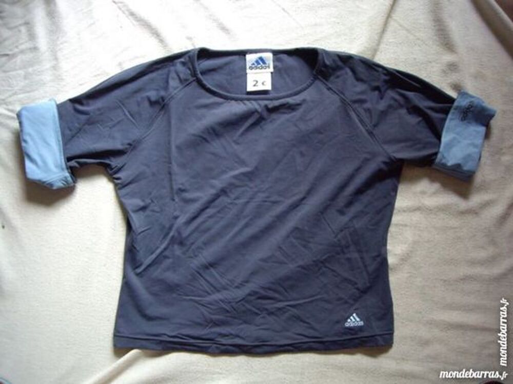 Tee-Shirt Adidas taille 44 Vêtements