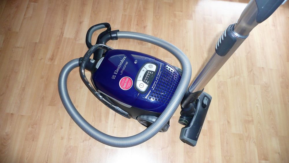ASPIRATEUR ELECTOLUX "UTRAONE" Electroménager