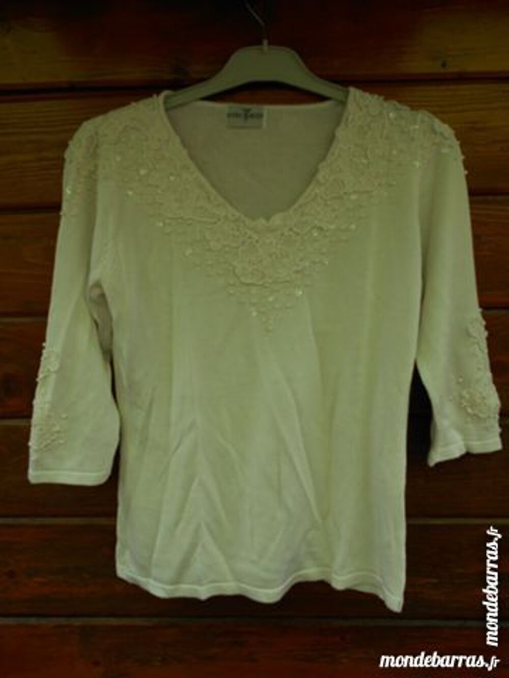 PULL T. 38/40 Vêtements