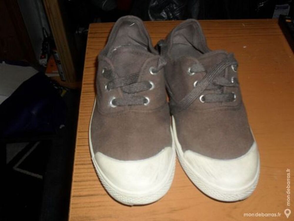 tennis toiler buggy pointure 38 bon etat Chaussures