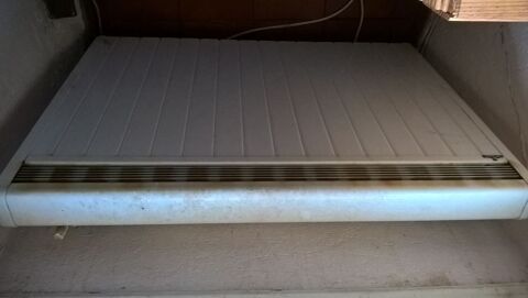 Radiateur Rothelec 500 La Roquette-sur-Var (06)