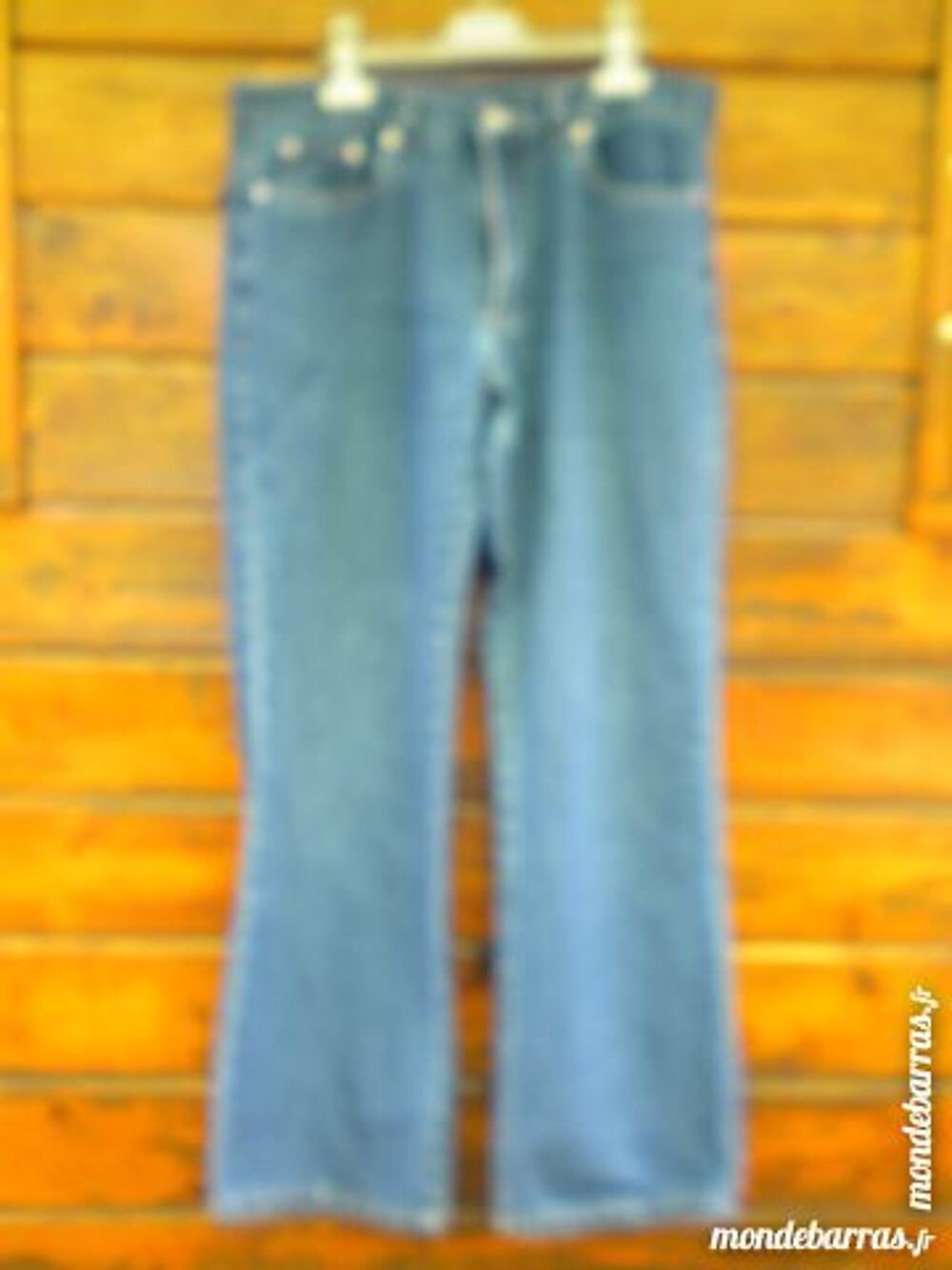 PANTALON Jeans T. 40 Vtements