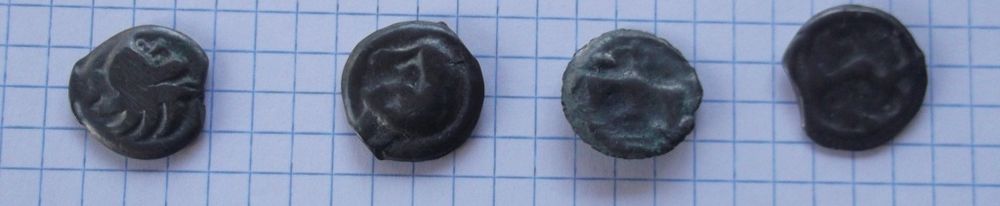 4 pi&eacute;ces gauloises 