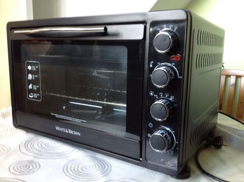 FOUR POSABLE WHITE ET BROWN LIMA MF62 90 Champigny-sur-Marne (94)