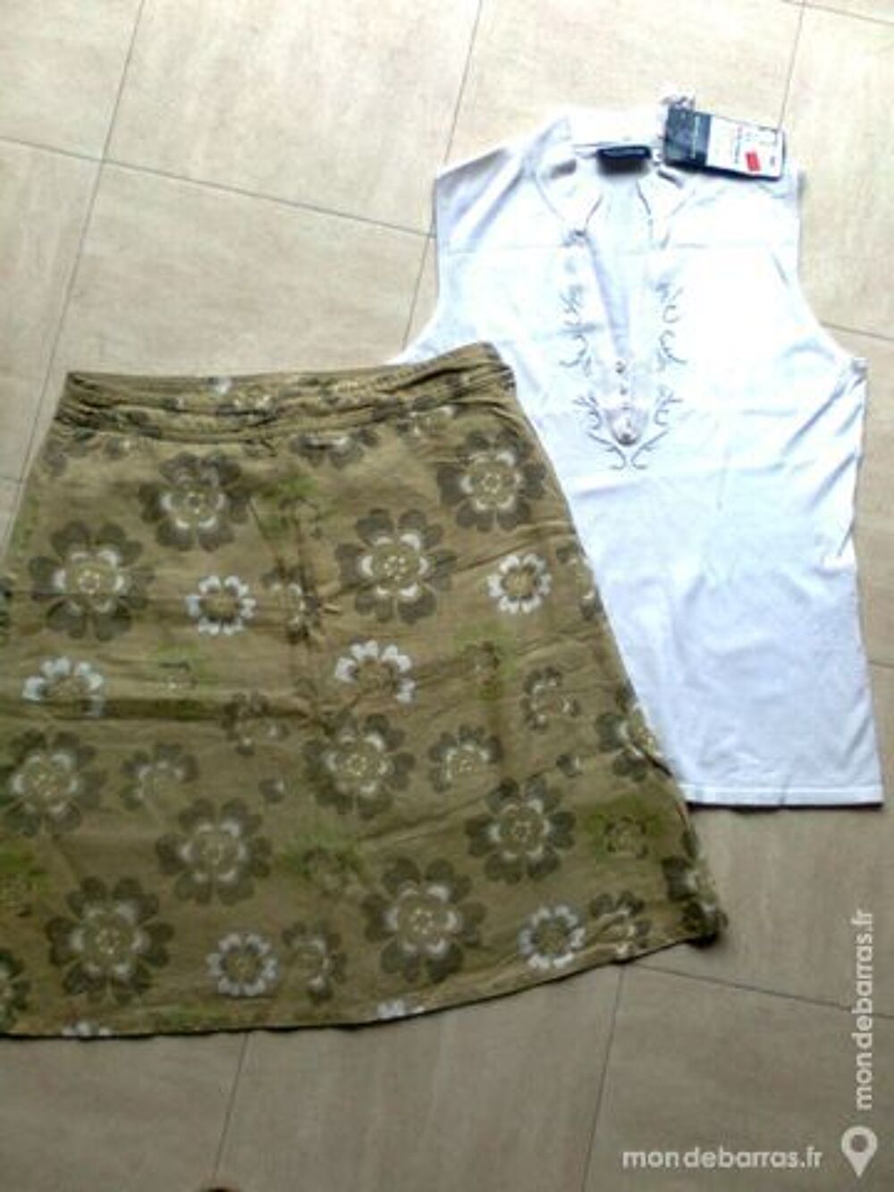 JUPE fleurie kaki et TEE SHIRT - 38 - zoe Vêtements