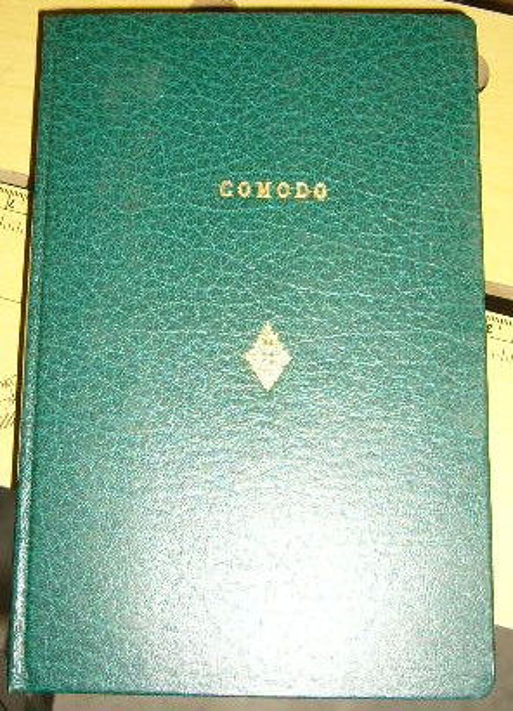 Comodo 2 le livre de la vie quotidienne Livres et BD