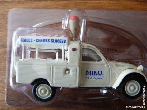 3 MODELES DE 2 CV NOREV 10 Nogent-sur-Marne (94)