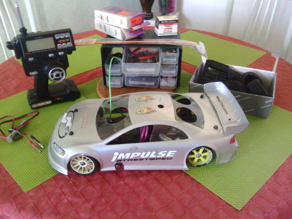 voiture thermique Jeux / jouets