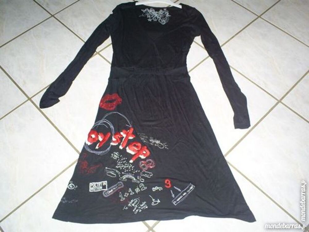 Robe DESIGUAL Taille S Vêtements