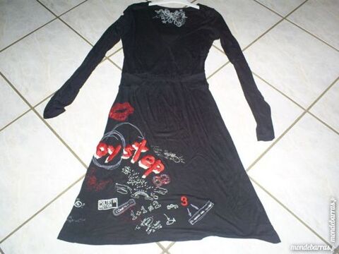Robe DESIGUAL  Taille S 30 Geneuille (25)