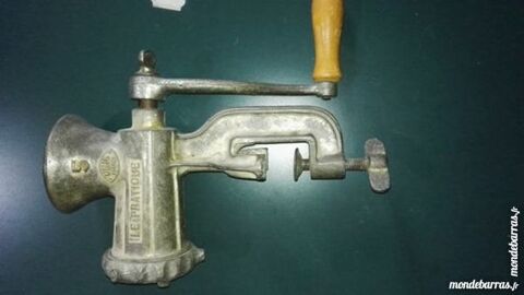  hachoir  le pratique    20 Delincourt (60)